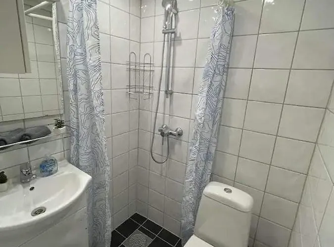 Апартаменты Lovely 1 Bedroom And 1 Livingroom